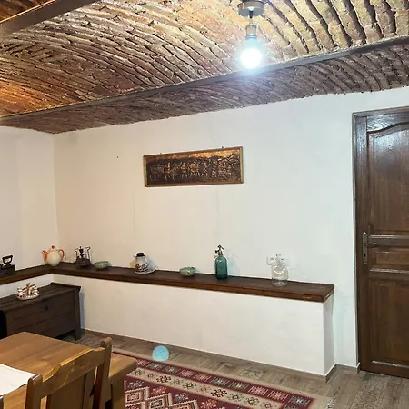 Апартаменти Cozy *