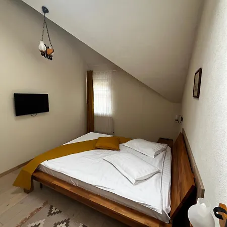 Cozy Apartment