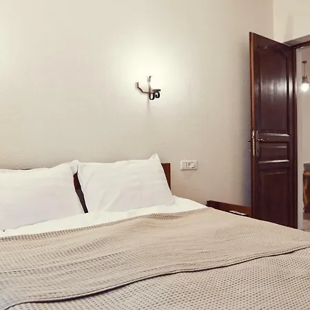 Апартаменти Cozy *